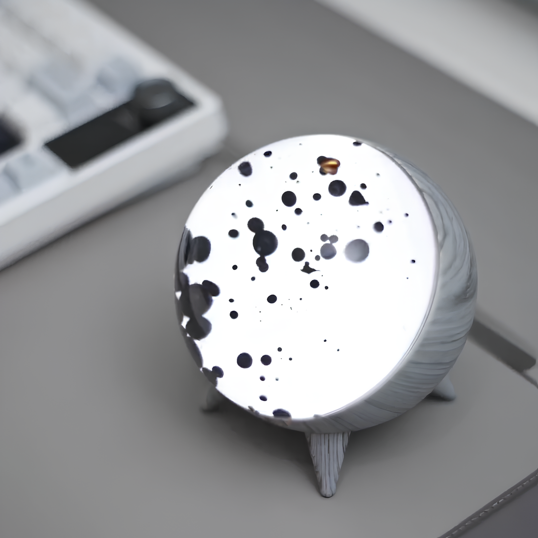 PulseGlow – Ferrofluid Musik Rhythmus Lampe